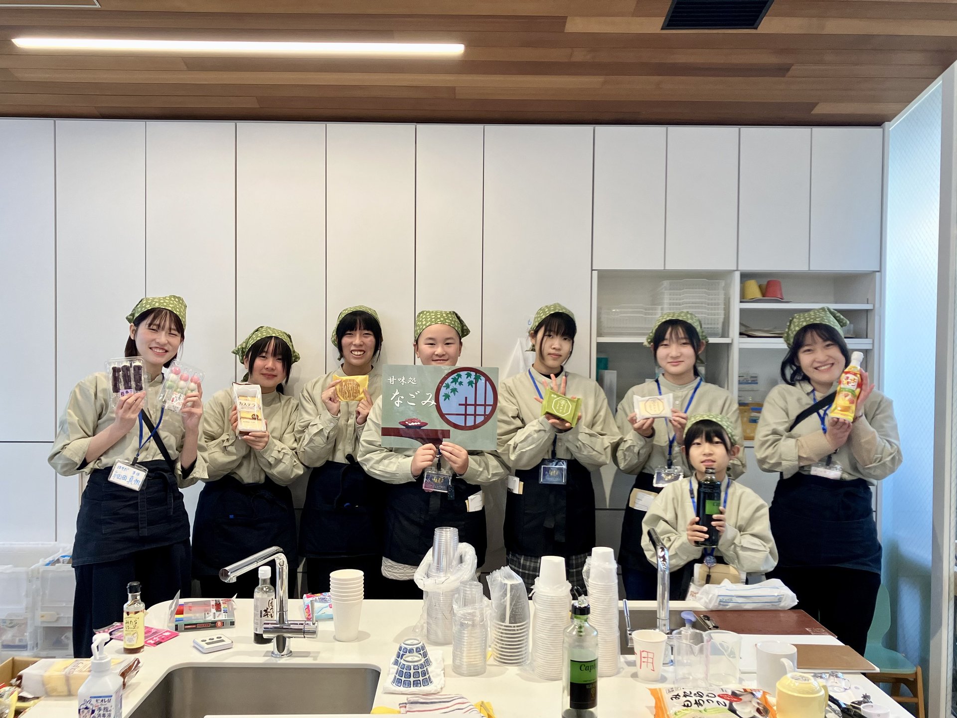 ぼくらの町 企業 カフェ「なごみ」の様子